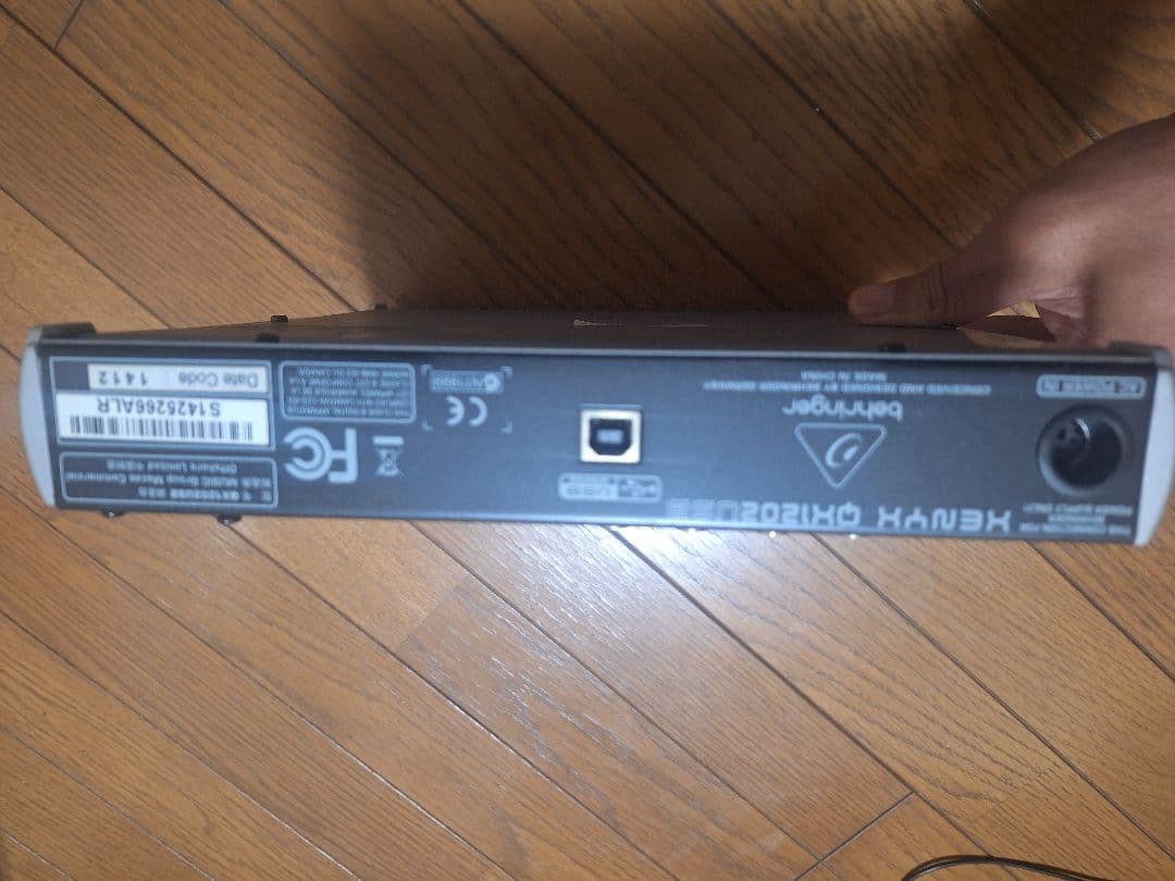 Fahad DK　Behringer QX1202USB 　アダプター付き