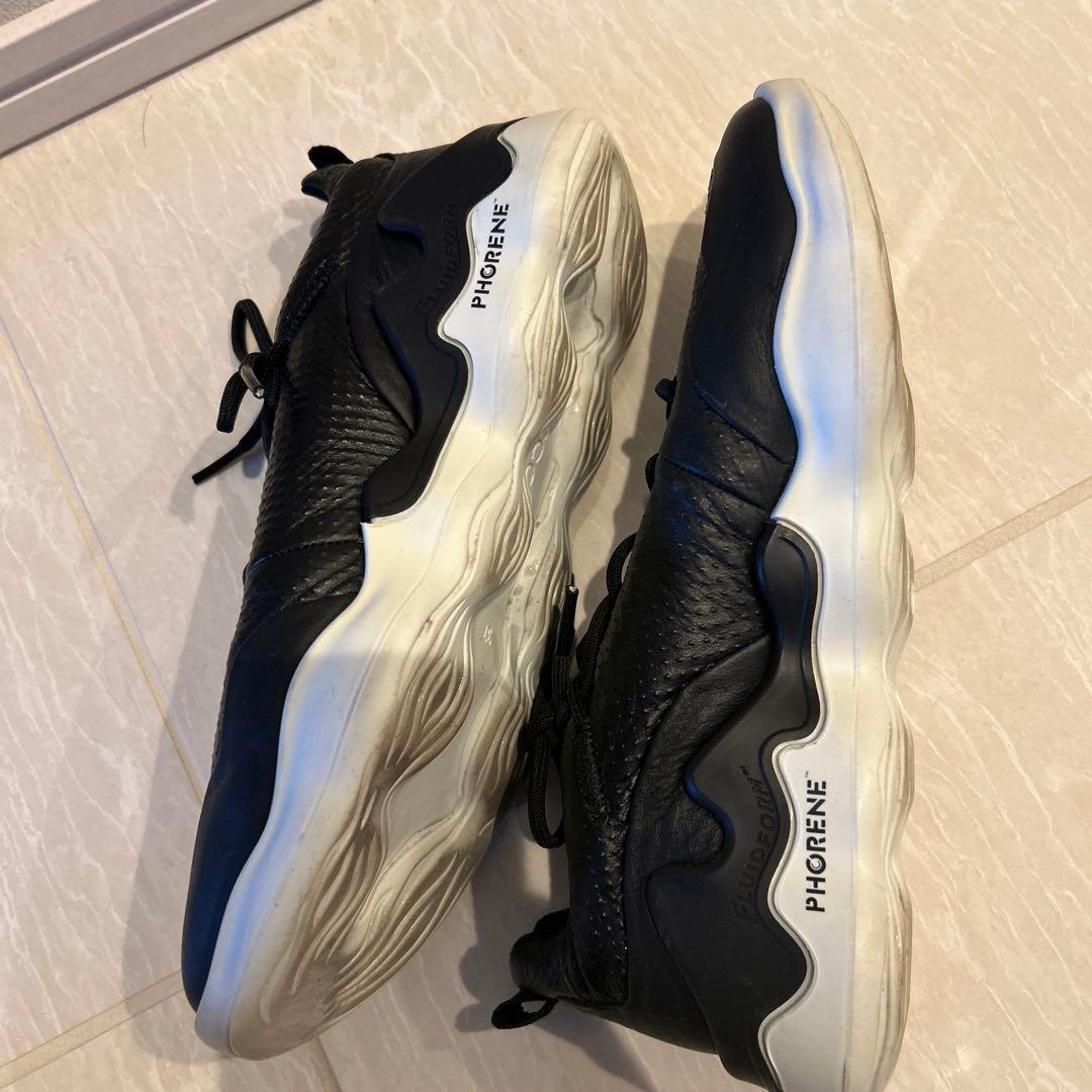 【美品】ECCO 黒 スニーカー 合成皮革　37（23.5）