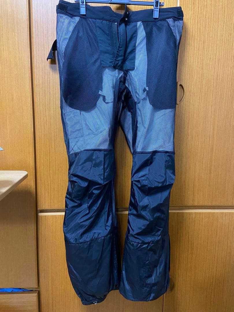 スノーボードウェア BURTON ak パンツのみ