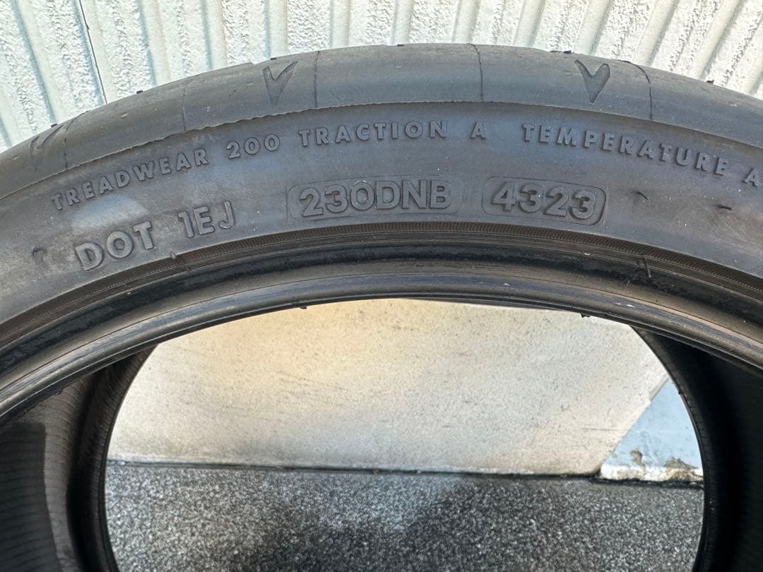 RE-71RS 245/35R19 1本