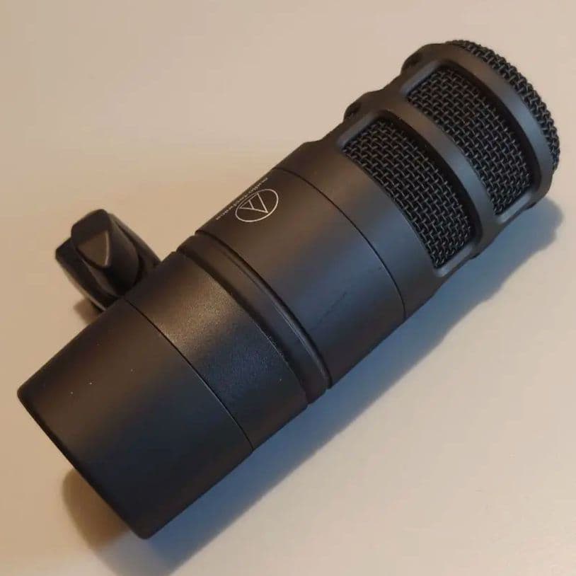 audio-technica AT2040 ダイナミックマイク（中古）