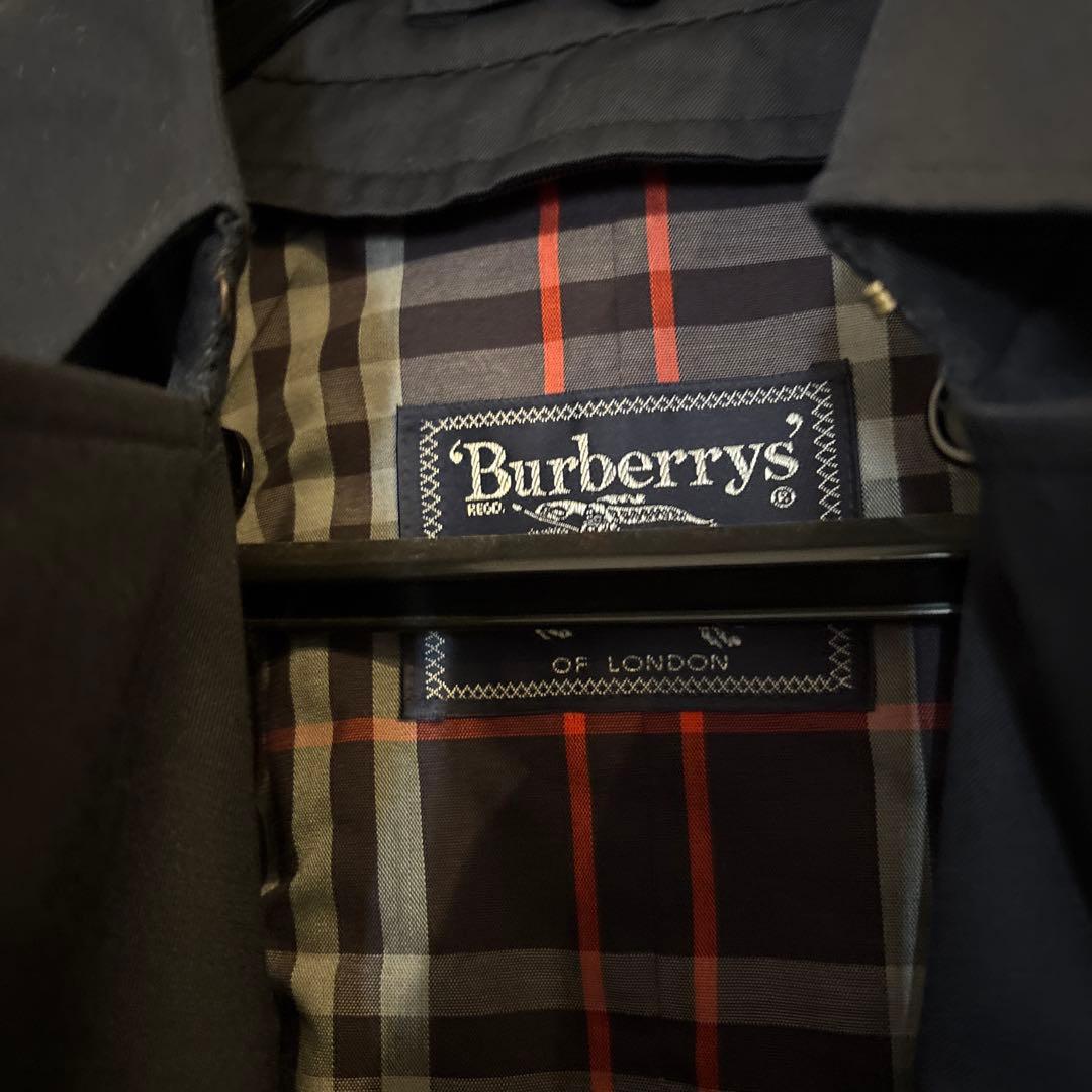Burberry ロングコートネイビー