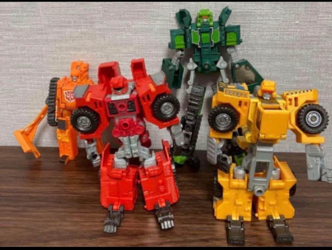トランスフォーマー　ビルドキング　カーロボット