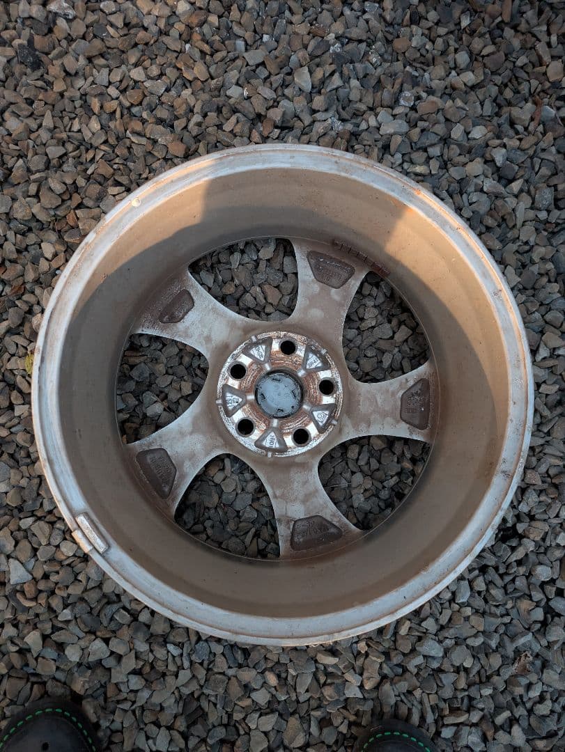 CH-R 17インチ純正ホイール　4本