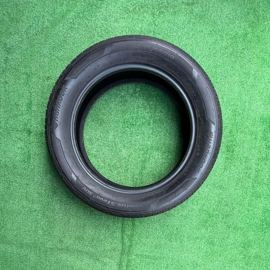 送料込235/55R19 101VハンコックVetus S1 evo3