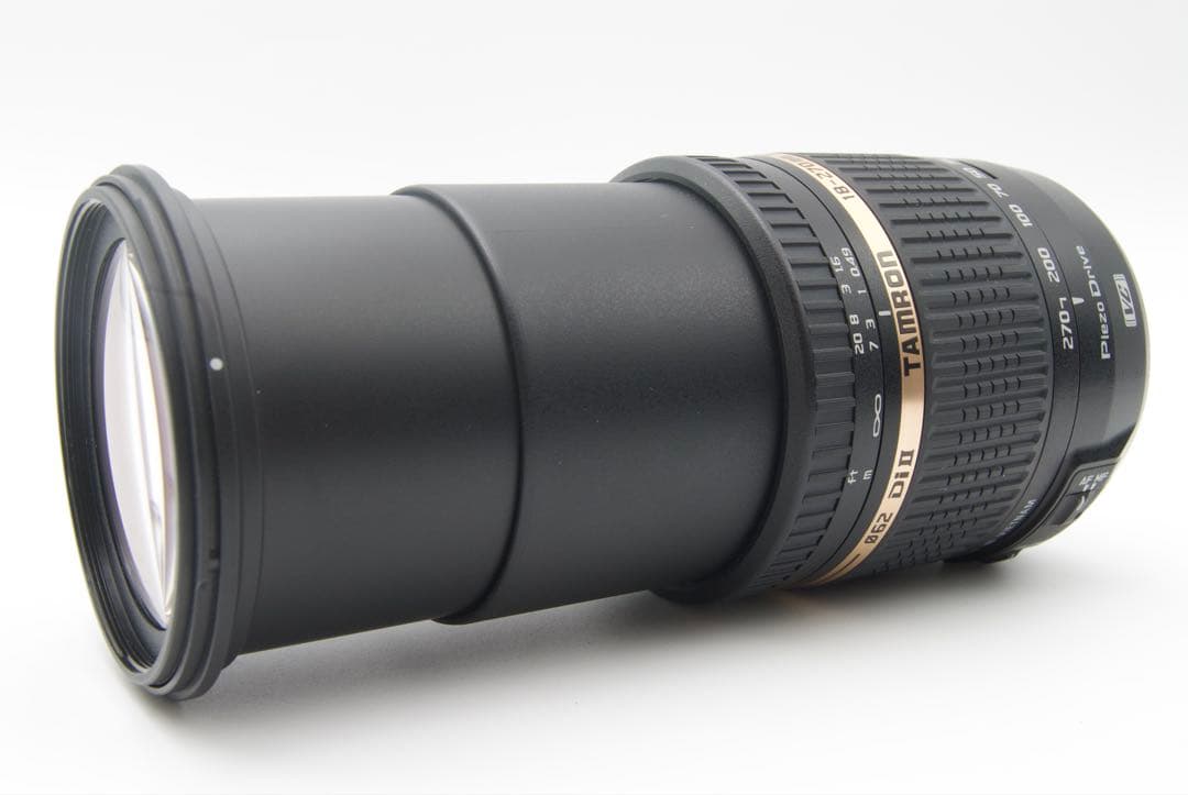 TAMRON 18-270mm VC PZD 一眼レフカメラ　高倍率　手ぶれ補正