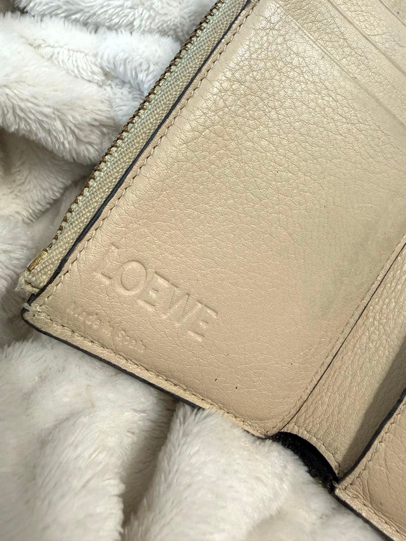 LOEWE ロエベ 折りたたみ財布