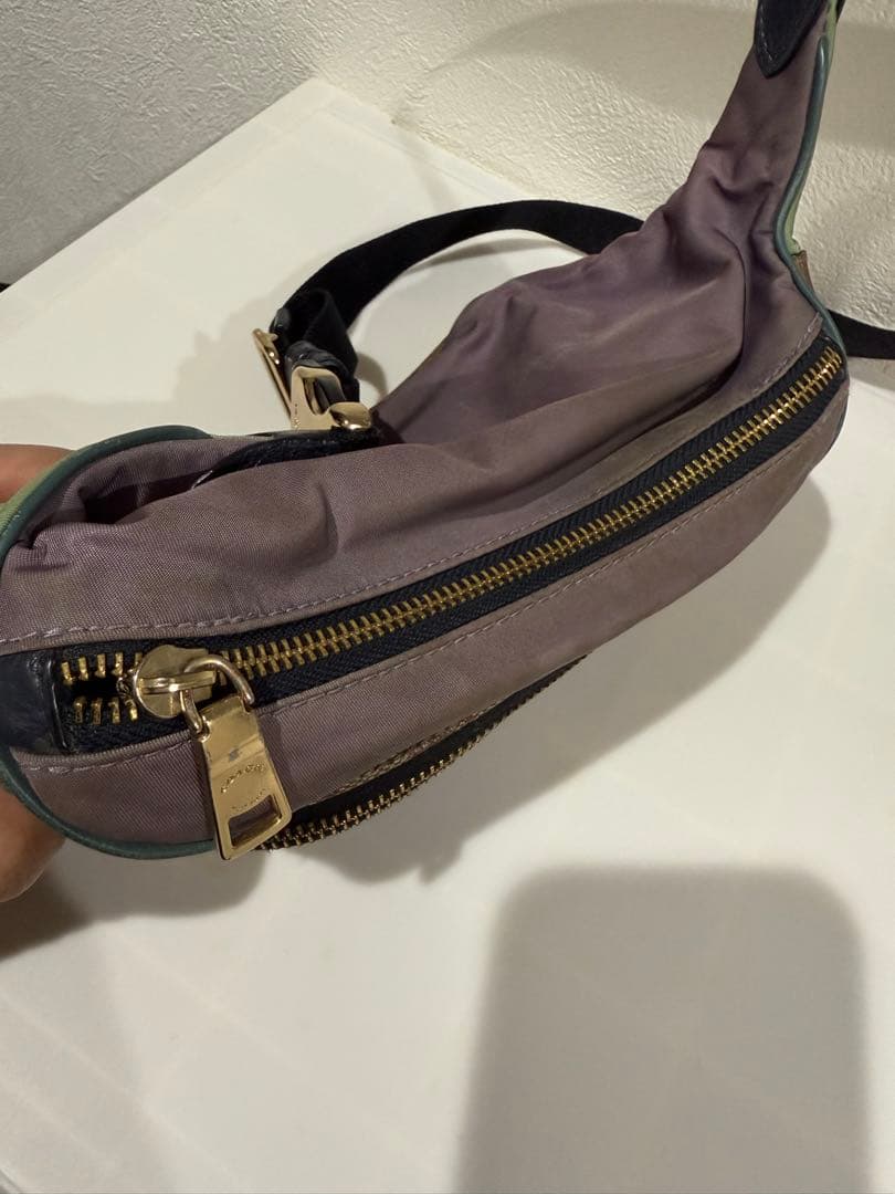 COACH ボディバッグ・ウエストポーチ
