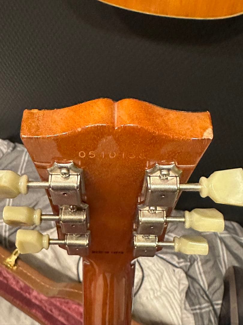 Tokai Les Paul love rock エレキギター ハードケース付き