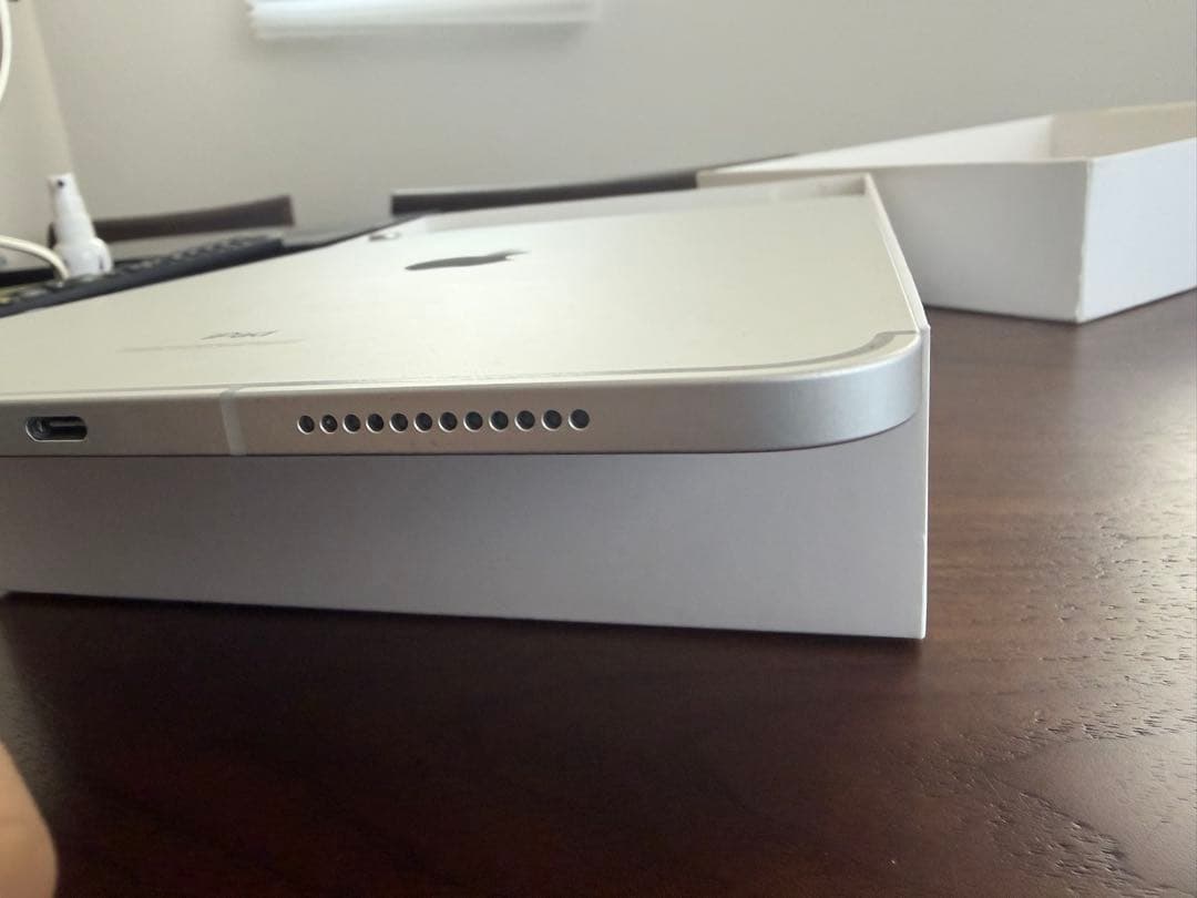 [当日出荷]iPad 第10世代 64GB Wi-Fi + Cellular