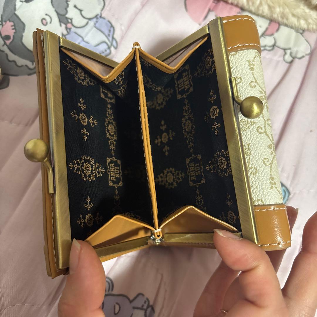 ANNA SUI三つ折り財布
