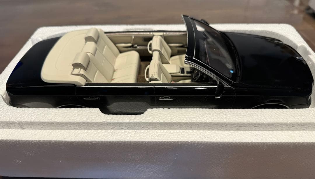 京商サムライトヨタセンチュリーブラックオープンカー 1/18スケール値下げ