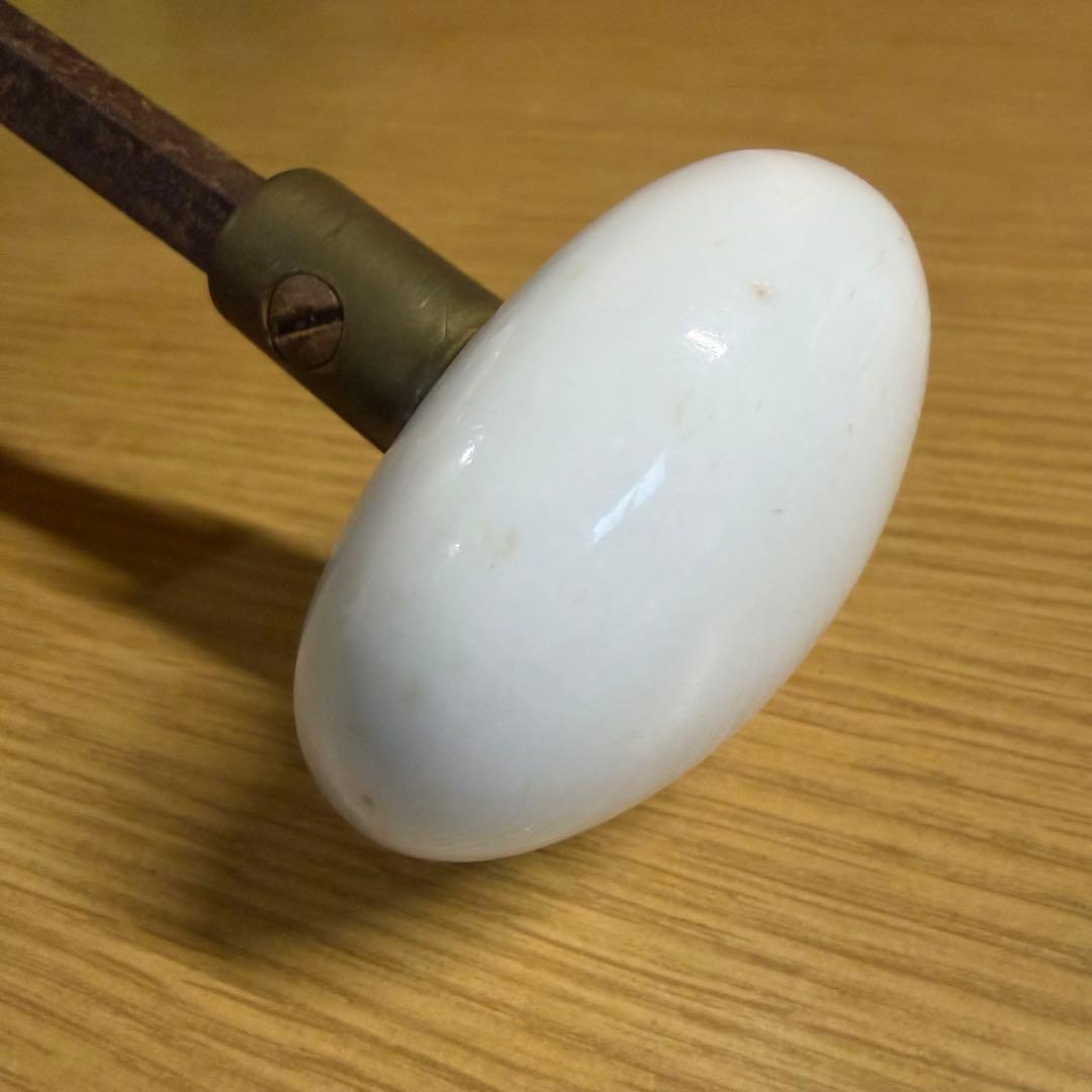 アンティーク ヴィンテージ ドアノブ used 白い陶器製ドアノブ