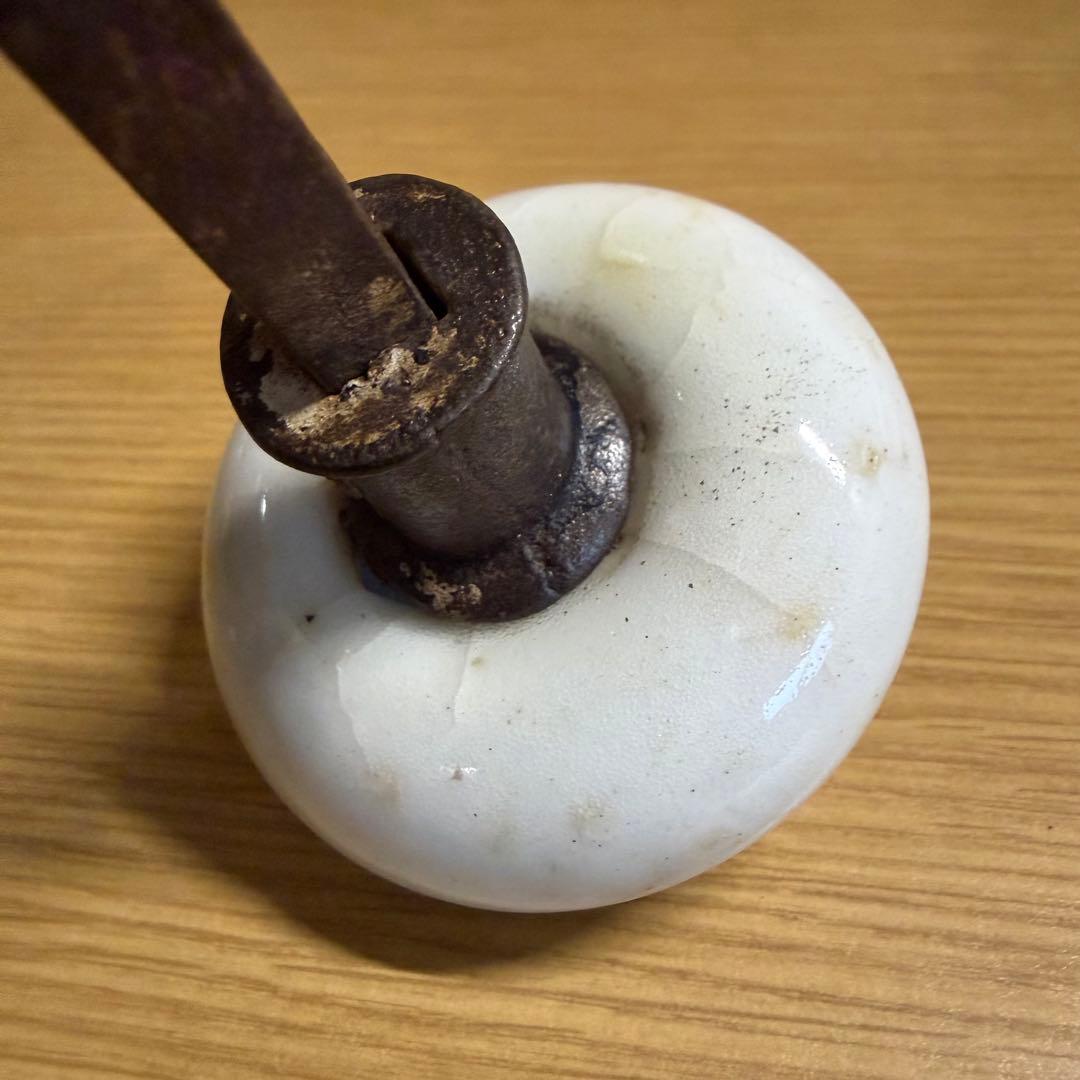 アンティーク ヴィンテージ ドアノブ used 白い陶器製ドアノブ