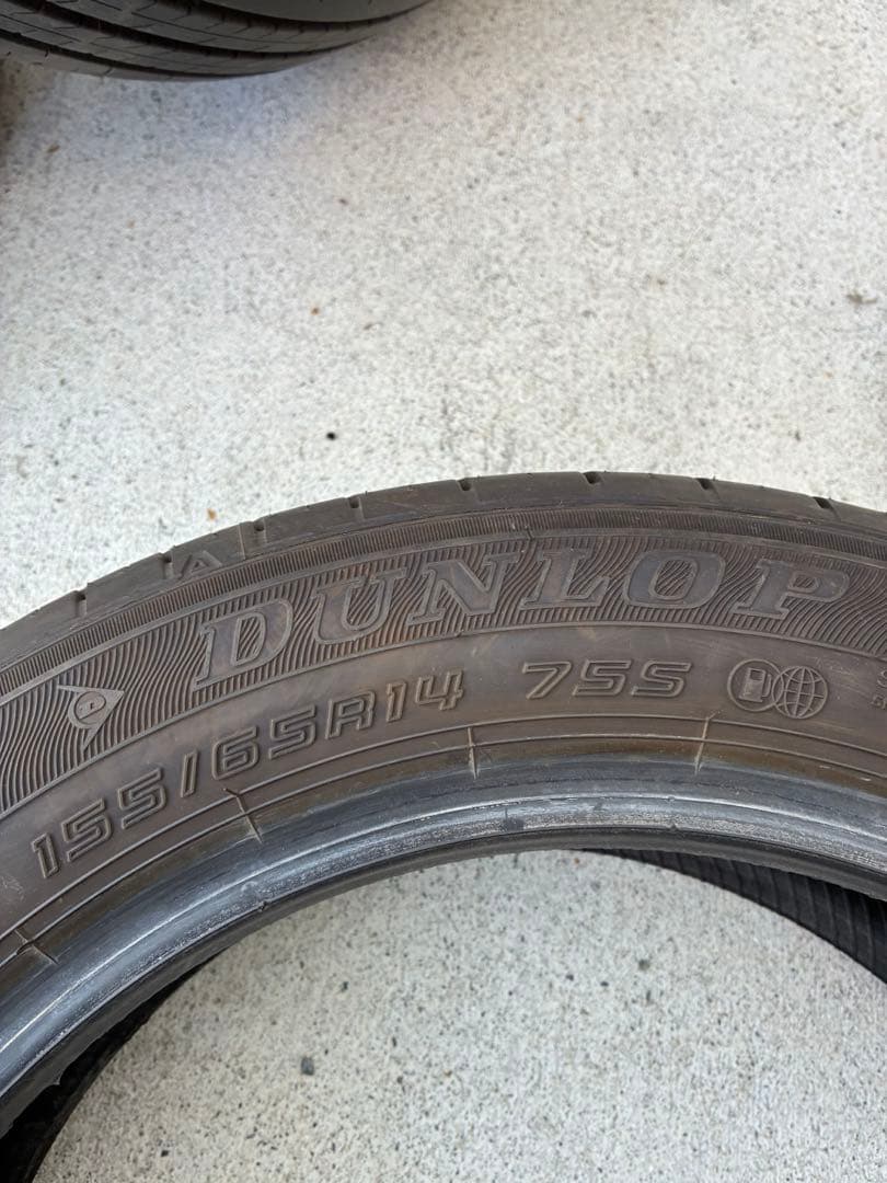 送料込み155/65r14ダンロップ　エナセーブ24年製造4本セットバリ山