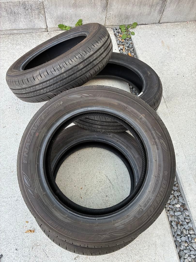 送料込み155/65r14ダンロップ　エナセーブ24年製造4本セットバリ山