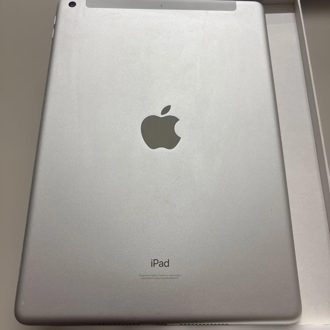 iPad 本体 第9世代　ストレージ64G セルラー