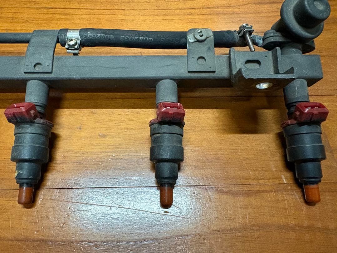 RB20DET 純正インジェクター 6本 A46-000001 デリバリーパイプ