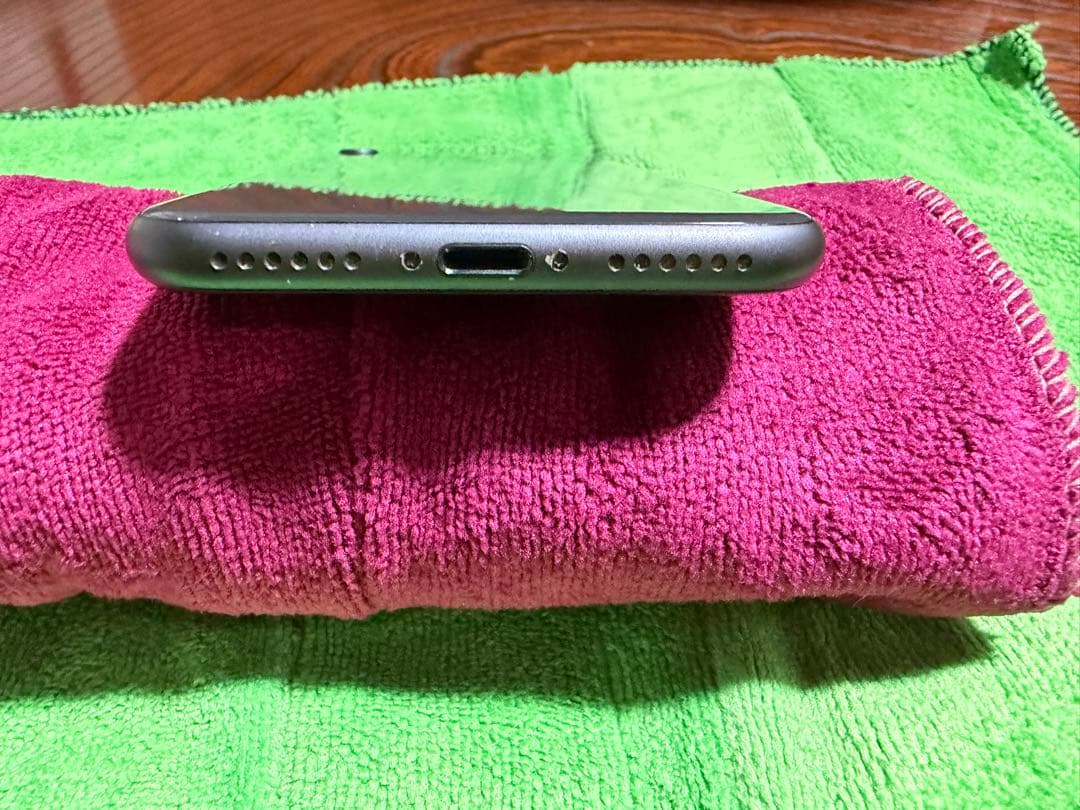 アイホン8 256GB スペースグレイ　SIMフリー