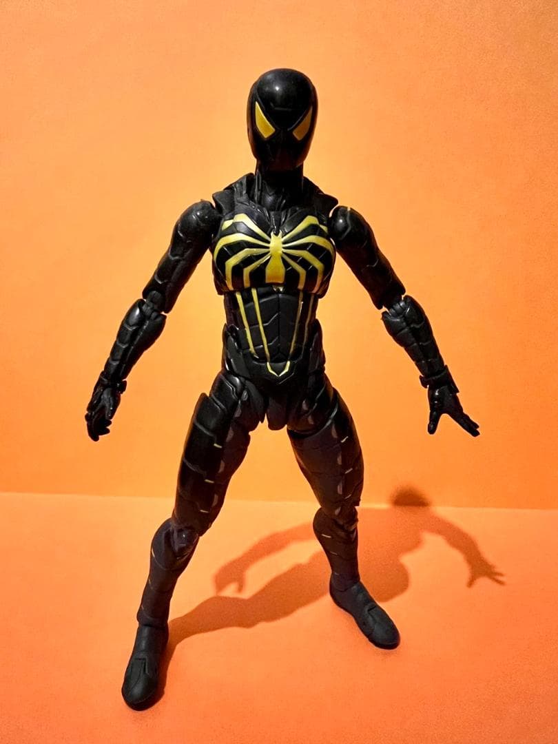 フィギュアーツ　marvelsスパイダーマン アンチオックスーツ
