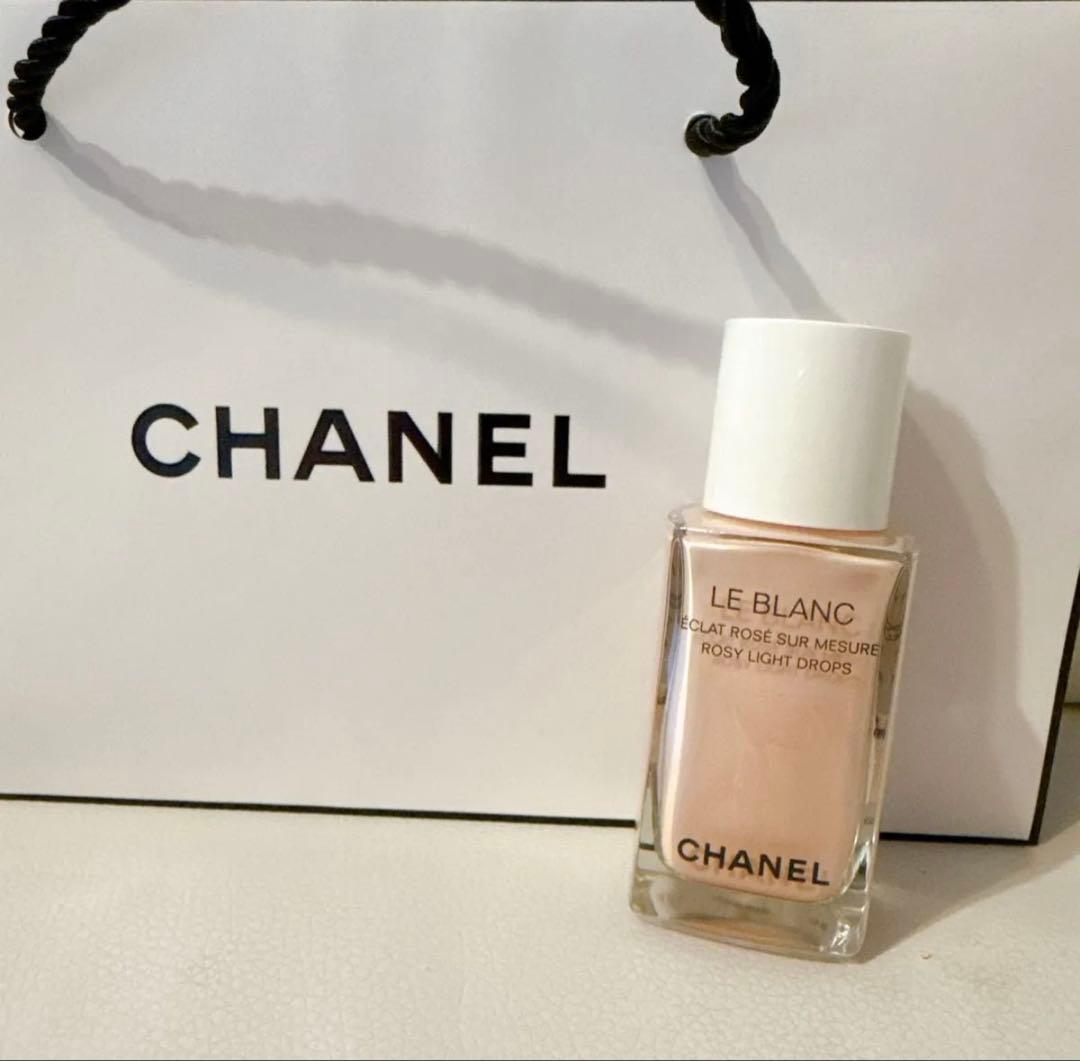 CHANEL LE BLANC ロージーライトドロップス