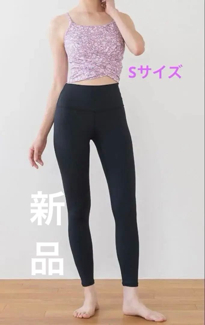 新品　LAVA 【SUKALA】ショートタンクトップ＆レギンスセットアップ　S