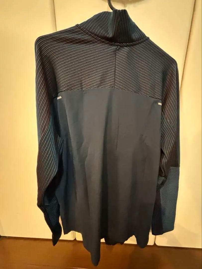 美品　ナイキ　エアロスイフト　セットアップ　ネイビー　L 大迫