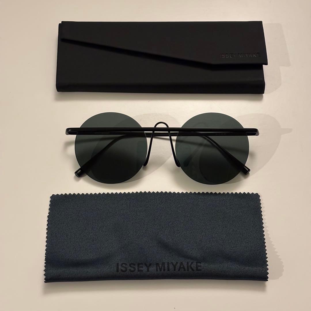 毛玉　ISSEY MIYAKE 金子眼鏡　IM102
