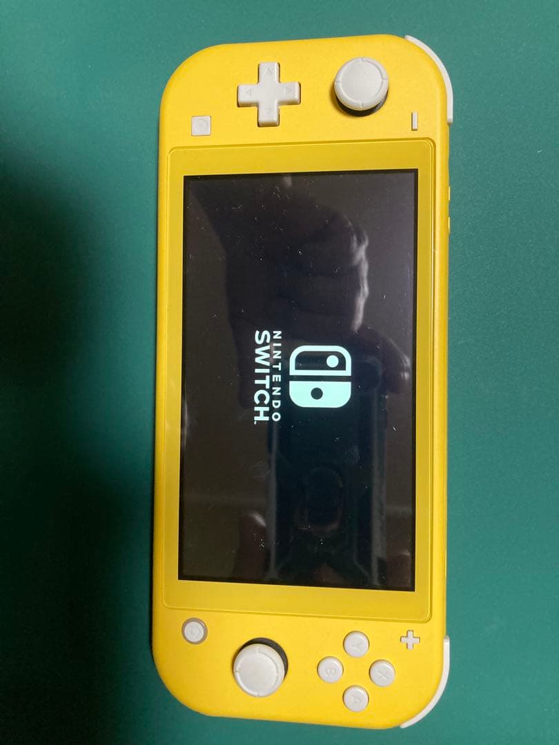 k*7様 Nintendo switch Lite 外箱 充電器 ✳️ジャンク✳