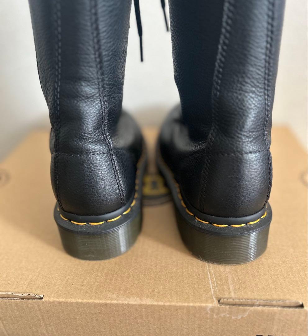 ドクターマーチン Dr.Martens 1B99 14ホールブーツ