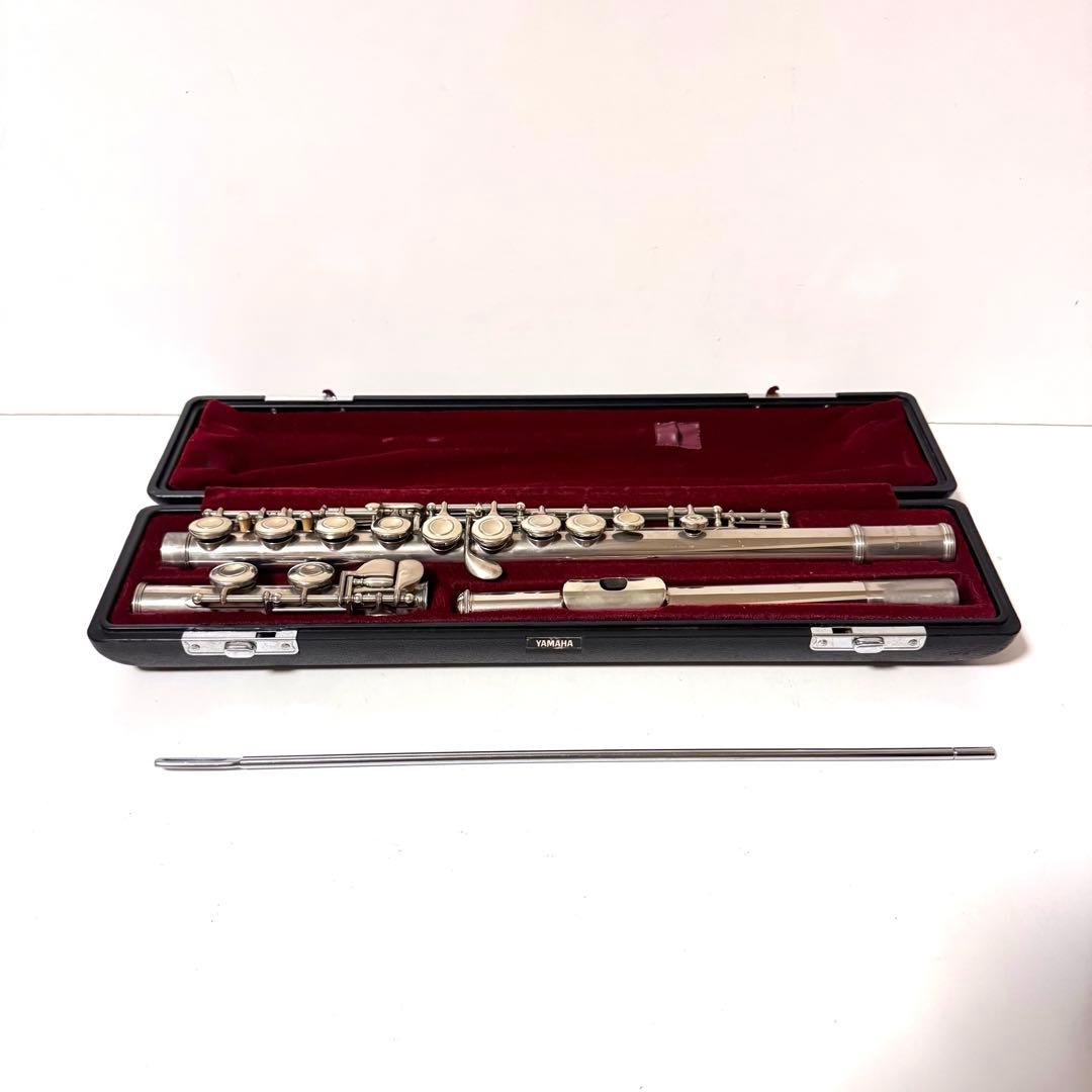 YAMAHA フルート　YFL-211 Eメカ　楽器　ヤマハ　初心者　銀メッキ