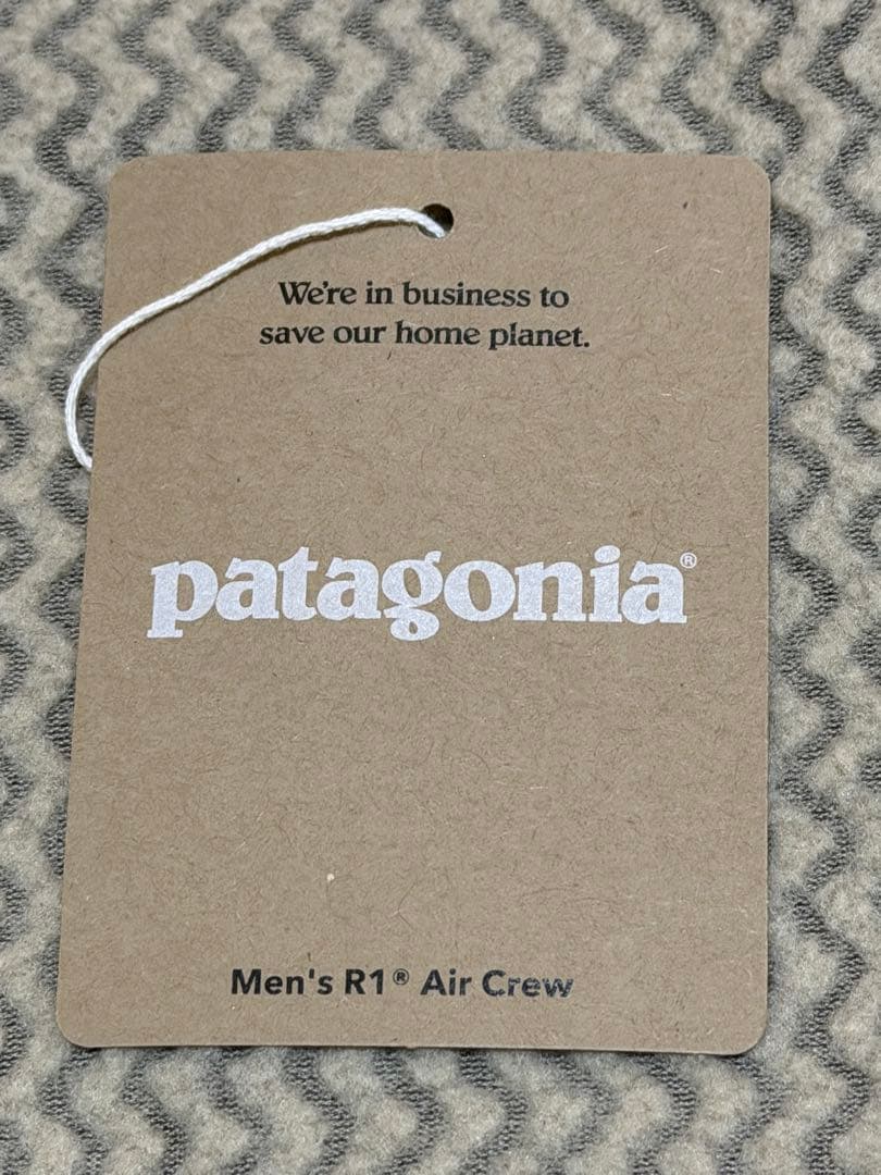 パタゴニア Men’s R1 Air Crew Ortan Sサイズ 美品