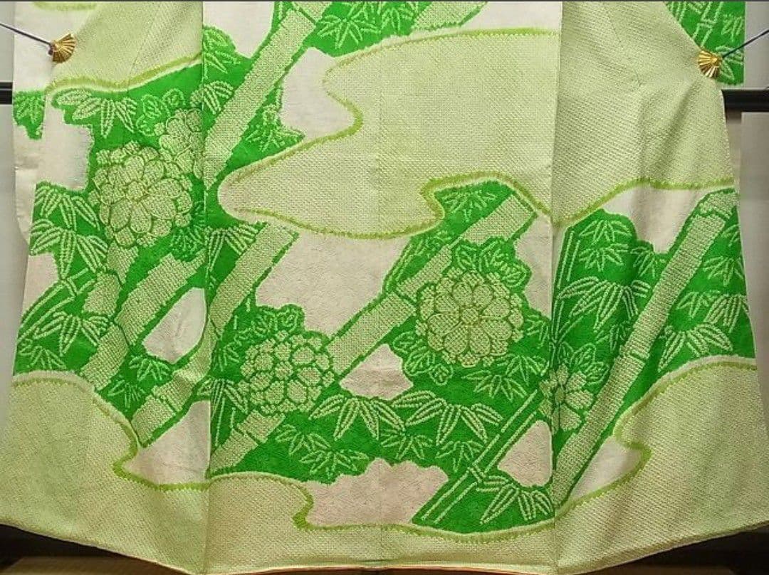 豪華振袖　駒刺繍　絞り　笹竹花文　三越扱い　逸品　成人式　パーティー お見合い
