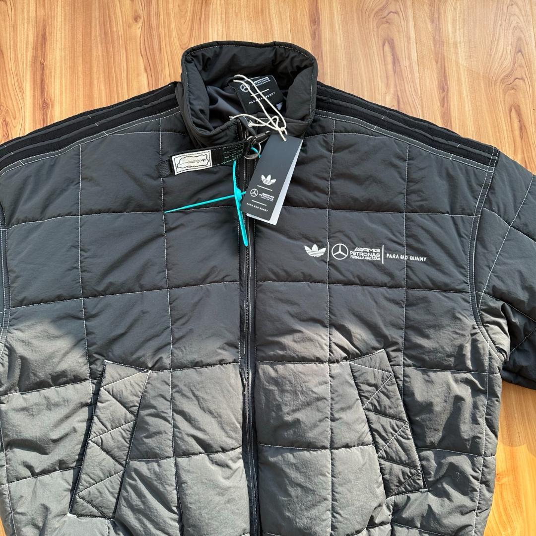ジャケット・アウター Adidas Bad Bunny Mercedes-AMG F1 Jacket