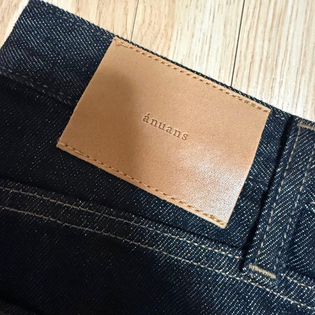 【美品】スリムストレートデニム Slim straight denim