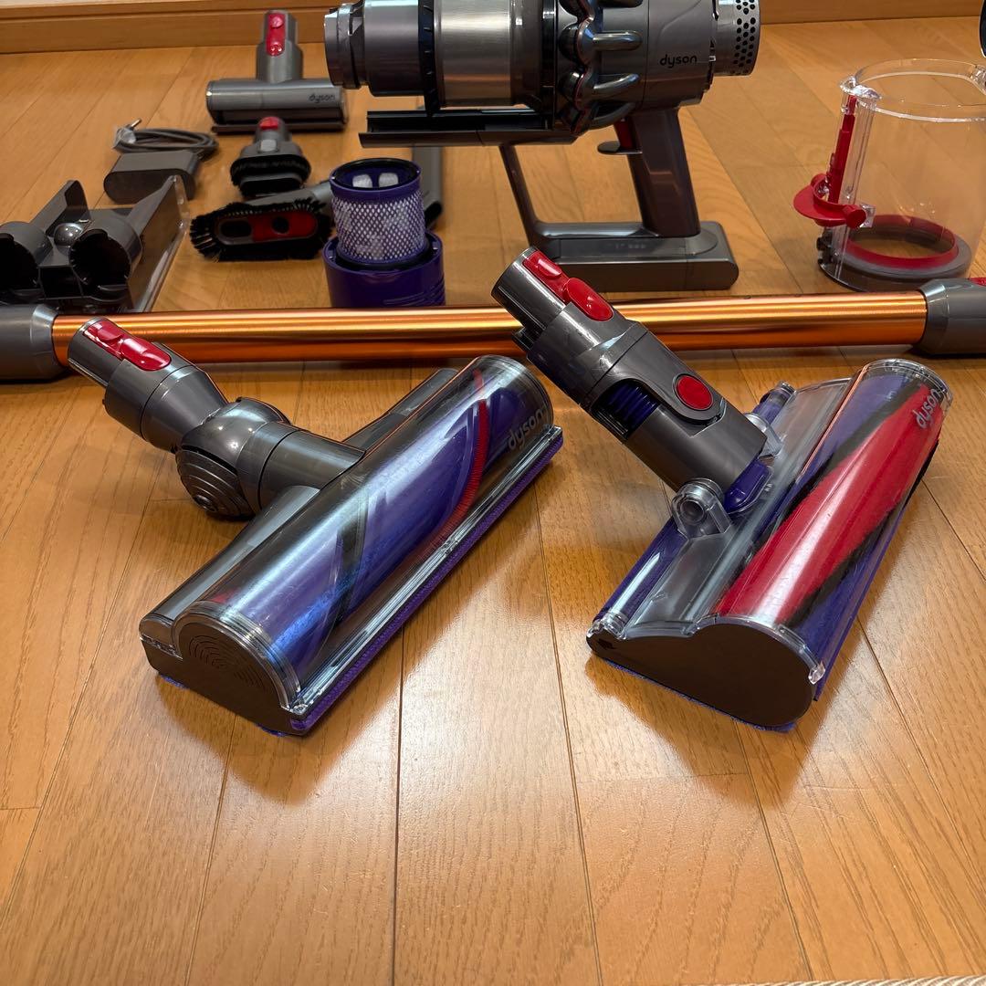 ダイソン　V10 SV12美品　分解洗浄除菌整備済み　④