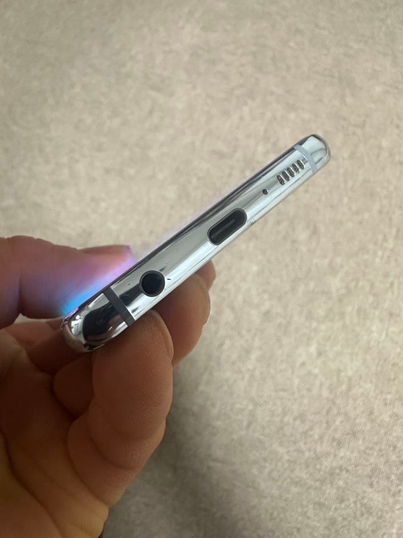 Samsung Galaxy S10 画面割れ···あり