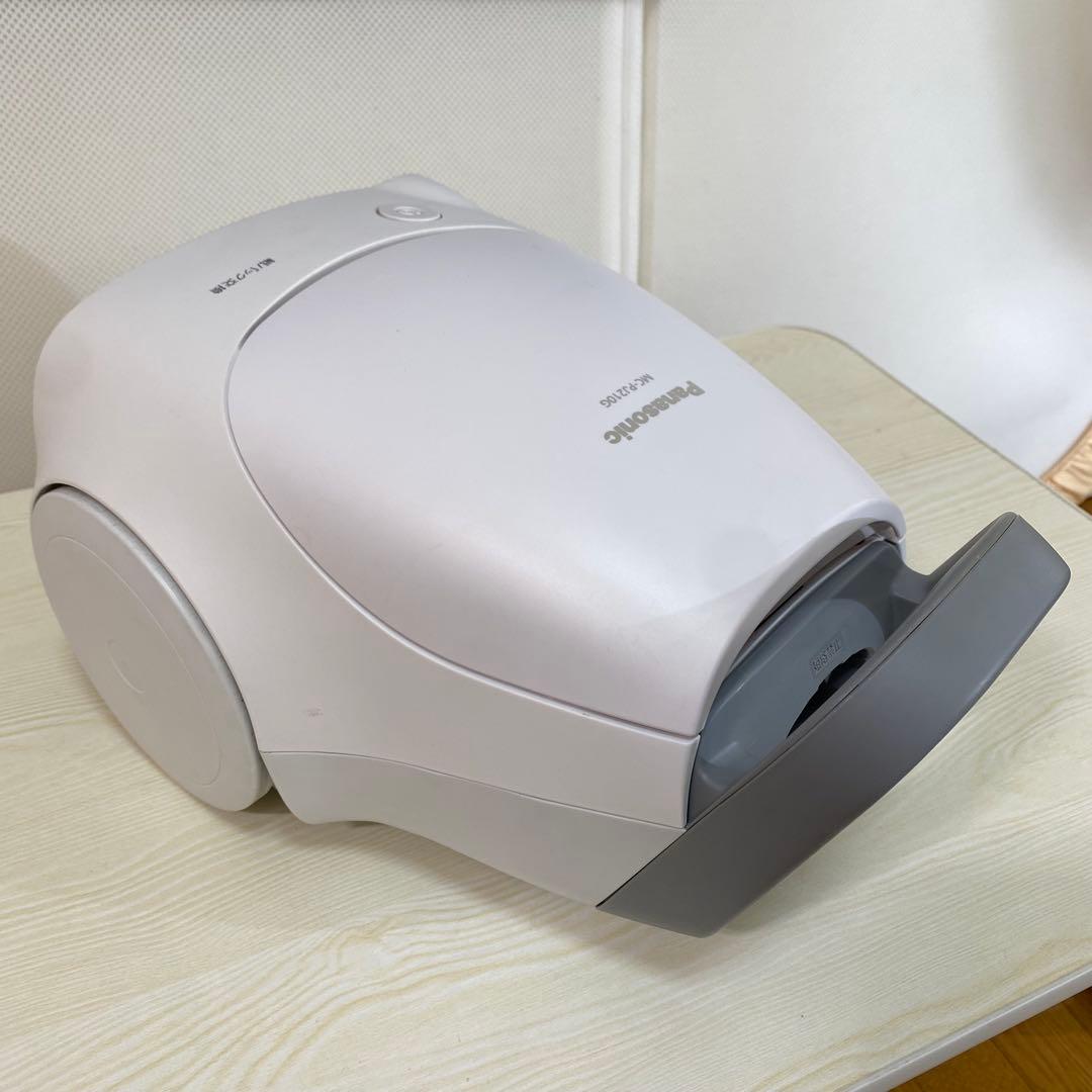 パナソニック 軽量 掃除機 紙パック式 ホワイト MC-PJ210G-W