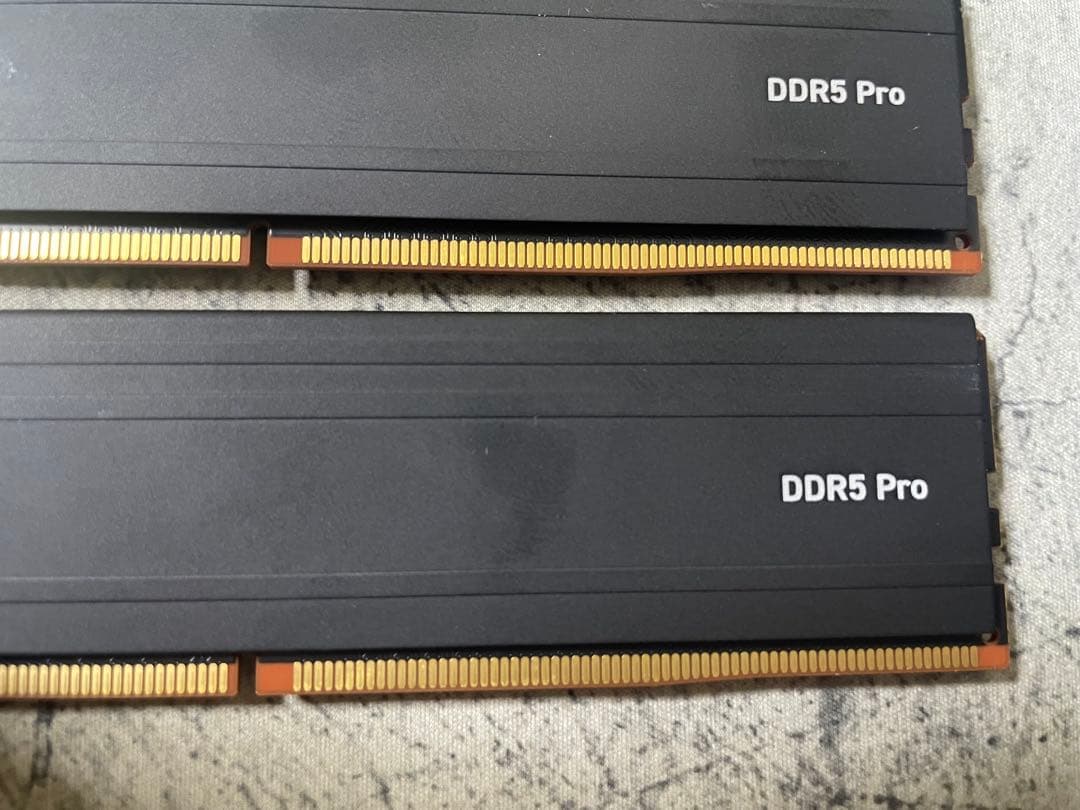 Crucial PRO DDR5-5600 32GB(16GB×2)動作確認済み
