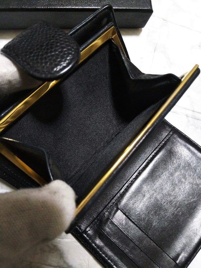 【美品】シャネル キャビア ココマーク ガマ口財布