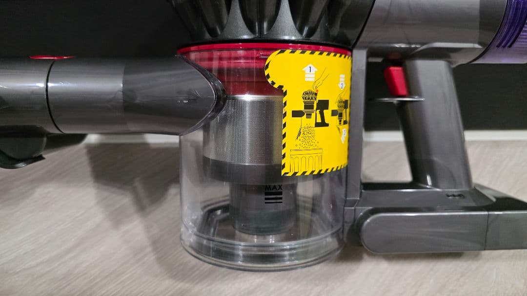 ③ダイソン dyson V8 slim SV10K ハンディクリーナー 42分