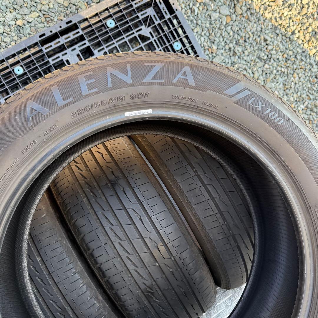 225/55R19 ブリヂストン夏タイヤALENZA ハリアーRAV4 cx5