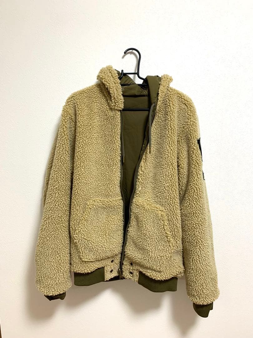 ディーゼル　リバーシブルブルゾン　裏ボア