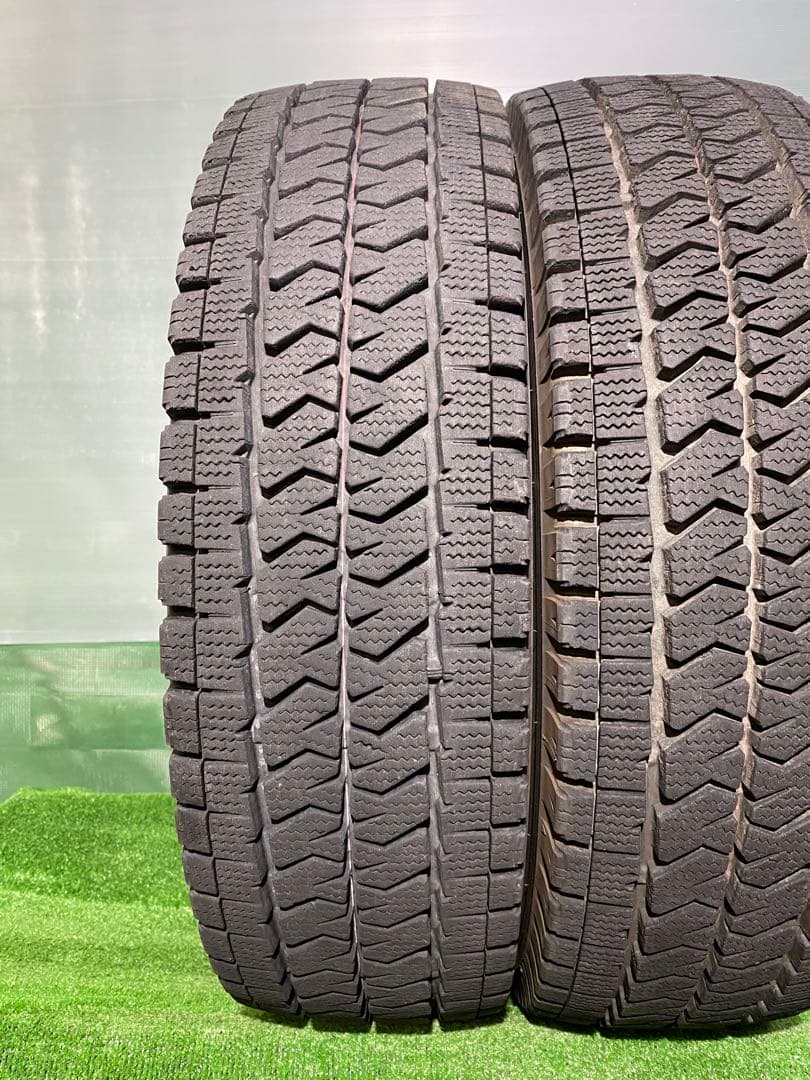 195/80R15 BRIDGESTONE BLIZZAK VL10 23年
