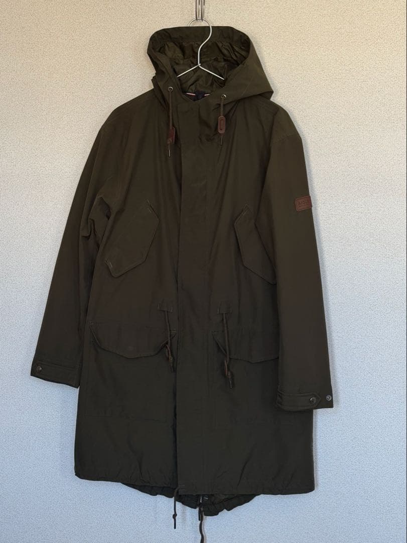 AIGLE （エーグル）オリーブ色 フード付きコート