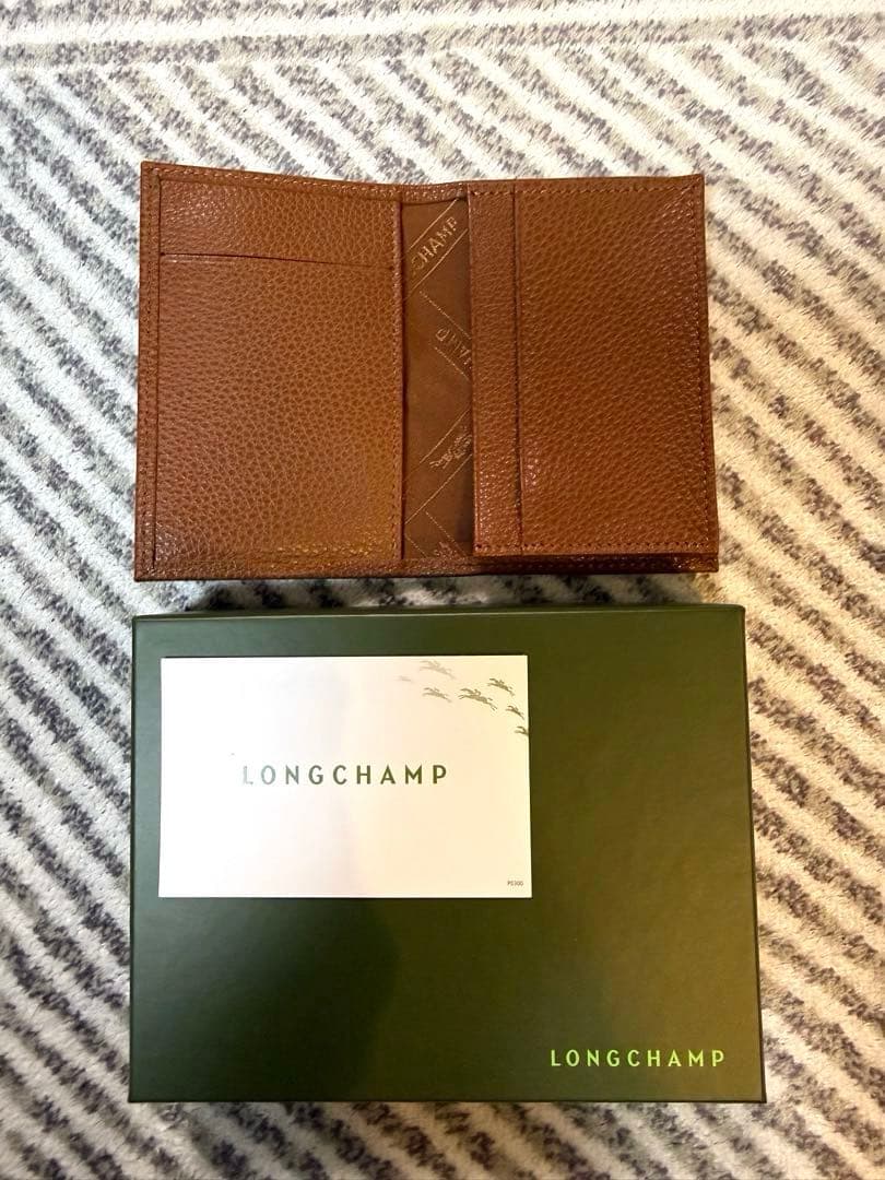 【新品 未使用】LONGCHAMPロンシャンのカードケース(名刺入れ)