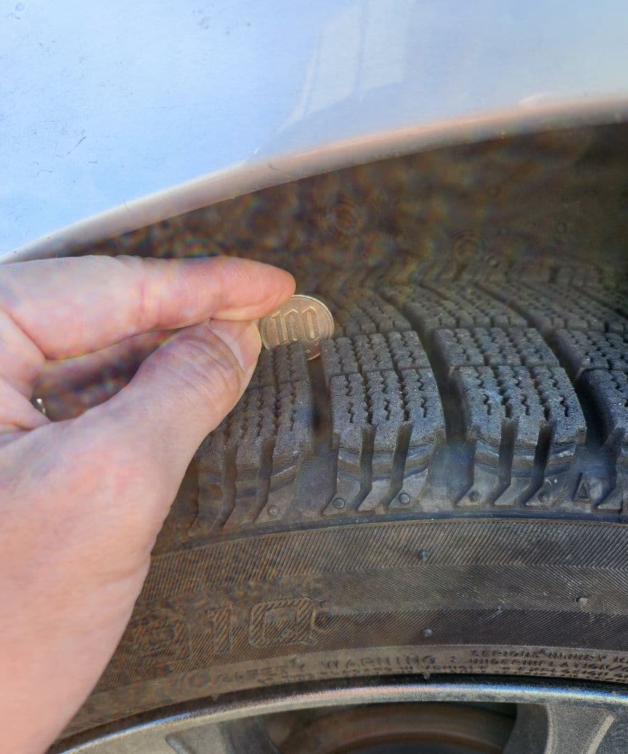 215/50R17 スタッドレスタイヤ(2023年製) ホイール セット