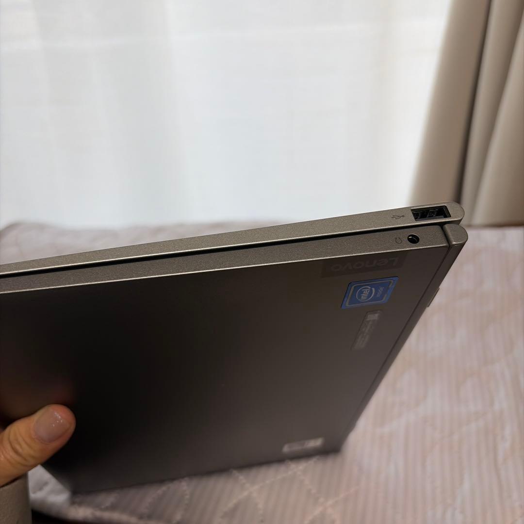Lenovo IdeaPad D330ノートパソコン　Windows