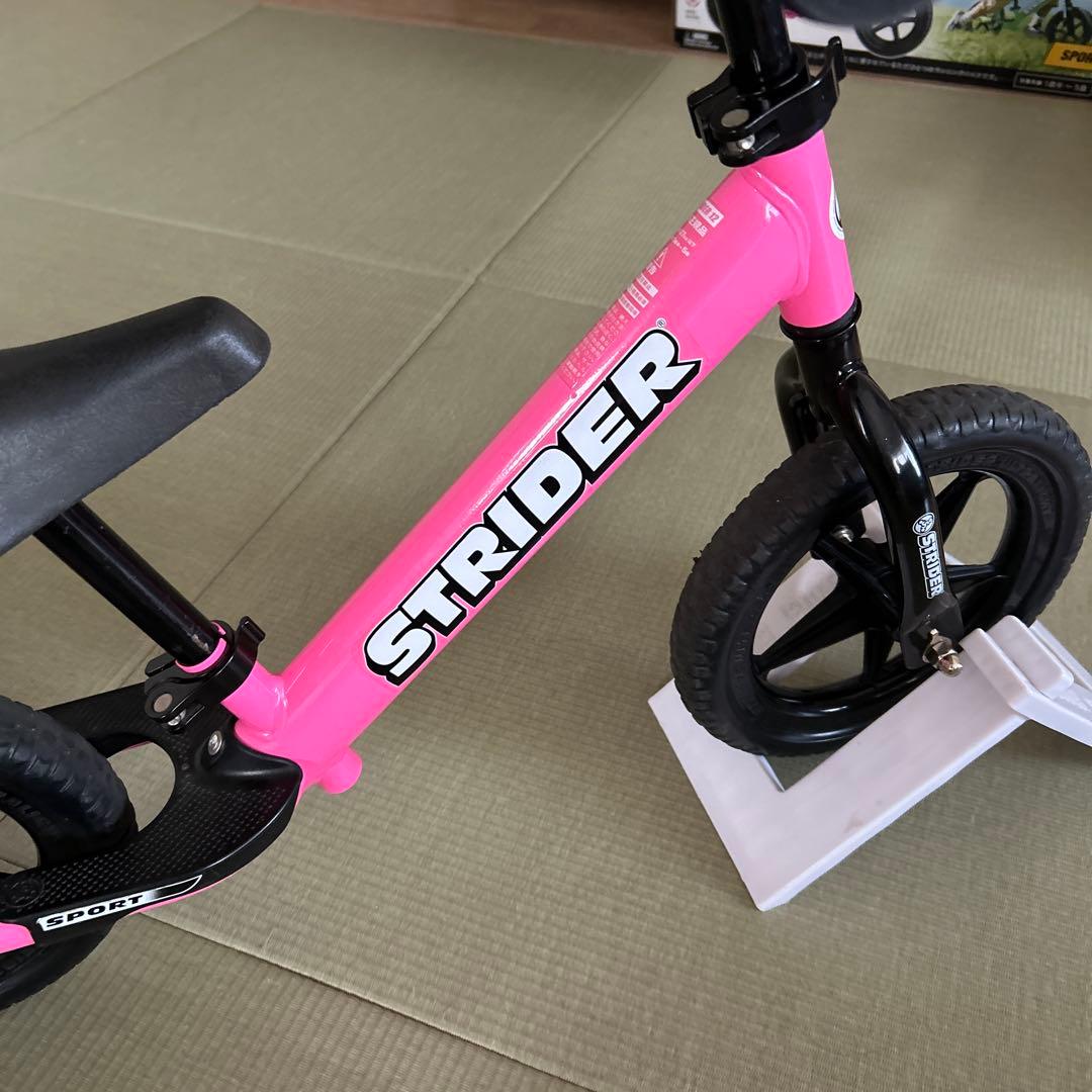 STRIDER バランスバイク SPORT ピンク/ブラック 12インチ