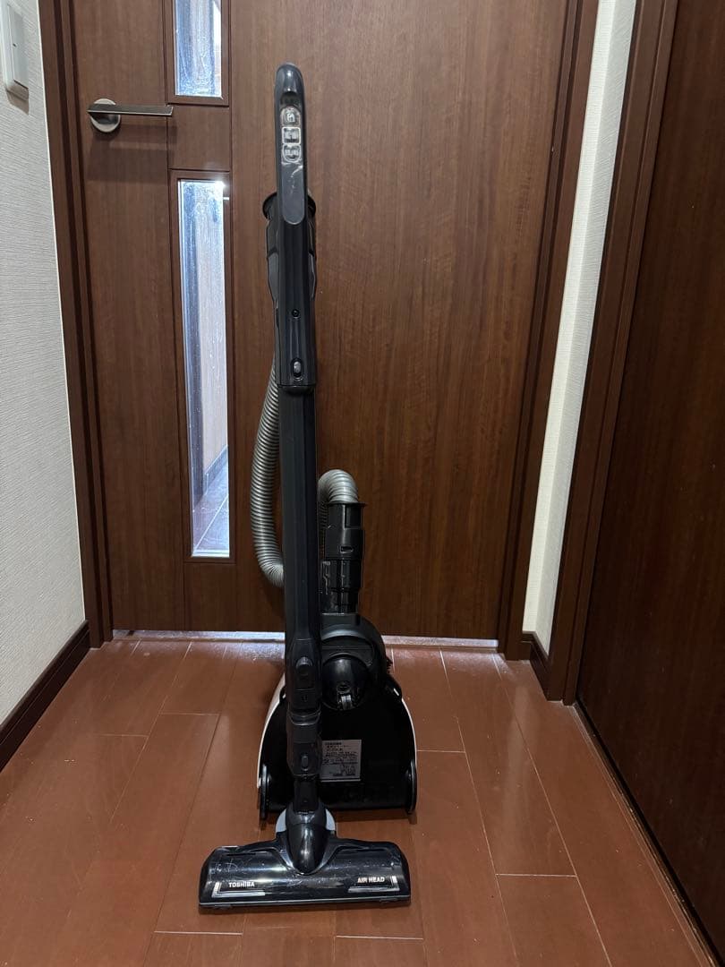 東芝 サイクロン掃除機 VC-C7A 年式／2021年製